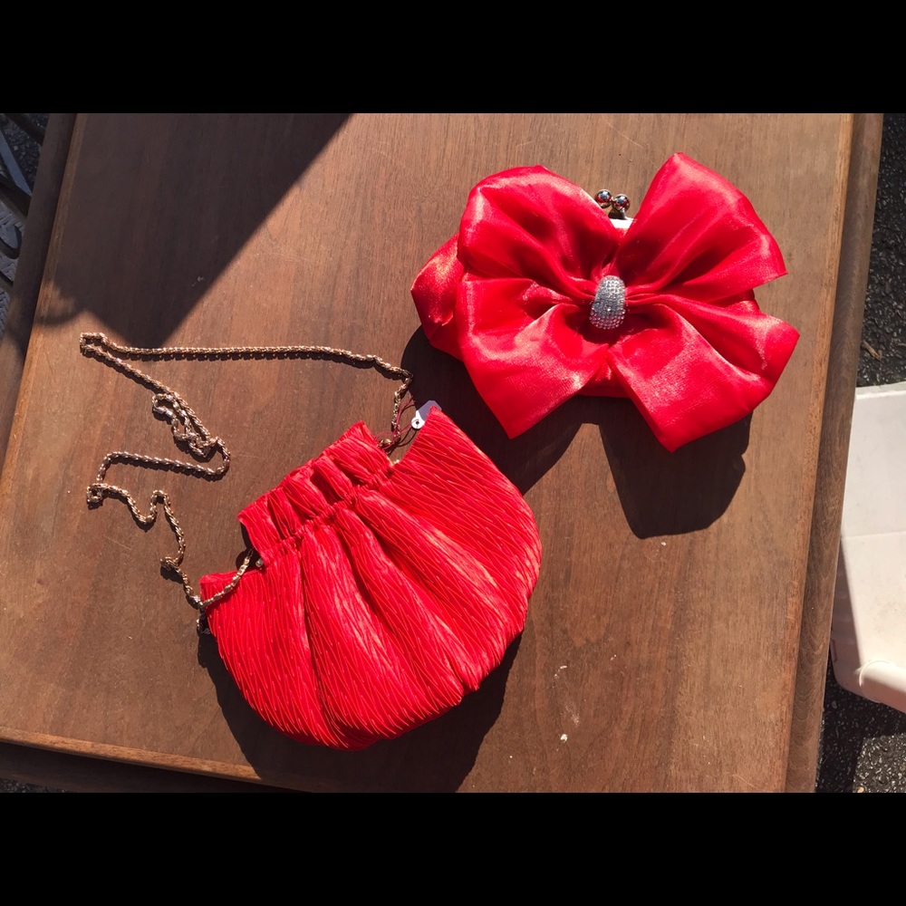 La Regale clutch